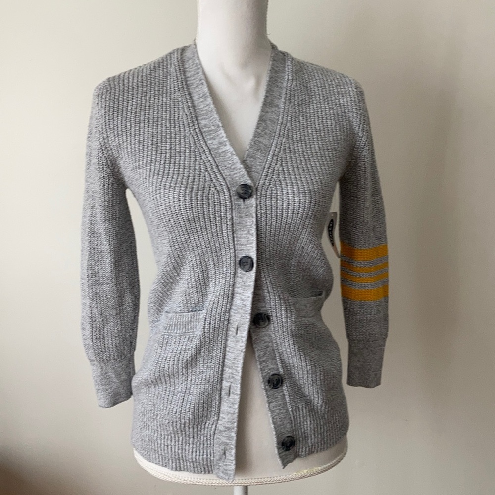 💕NWT Old Navy Sz Med Grey Button Down Cardigan Grandpa Collegiate Preppy